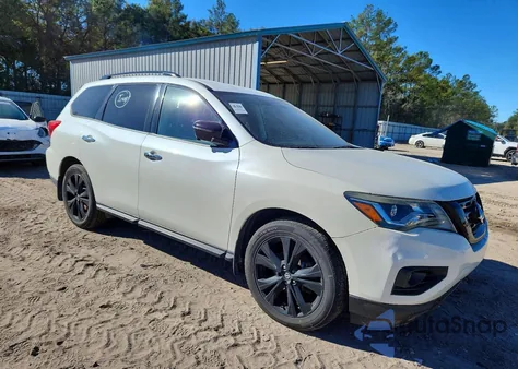 2018 Nissan Pathfinder S z USA, uszkodzony, nr VIN 5N1DR2MN9JC631382
